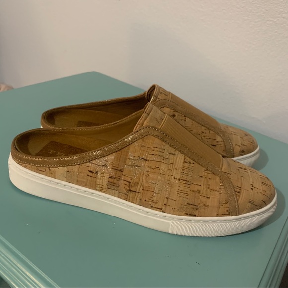 NWOT Trask Lindy Mule Sneaker - Picture 8 of 10